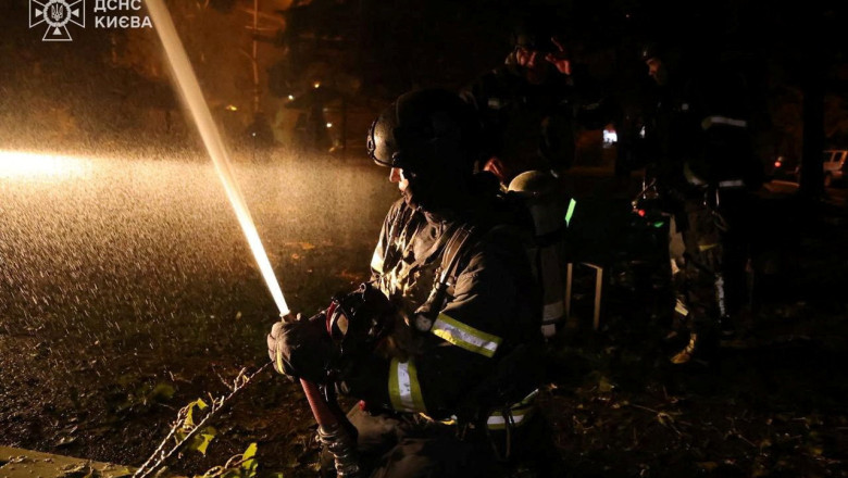 Rachetele rusesti au provocat incendii in Kiev. Copii printre victime. Ucraina a atacat cu rachete britanice Storm Shadow Imagine