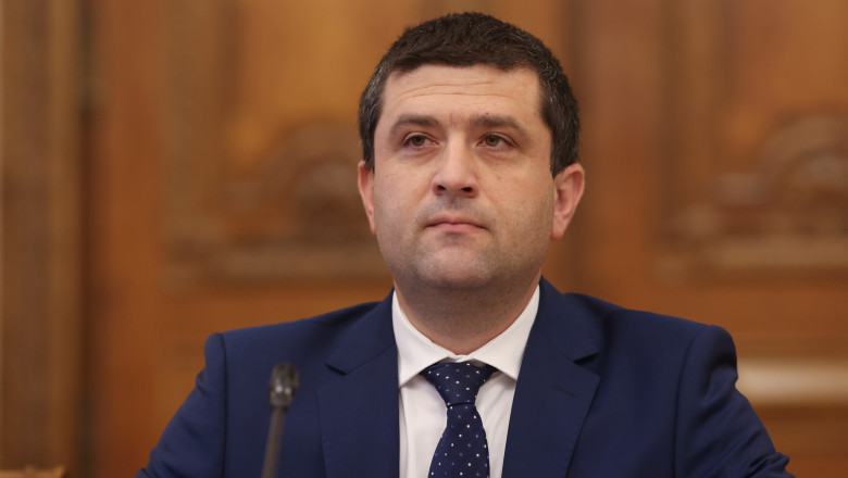 Radu Miruta: Sper sa treaca alegerile din PSD mai repede. E cumva prea mult sa duci logica de lupta interna politica la masa guvernului Imagine