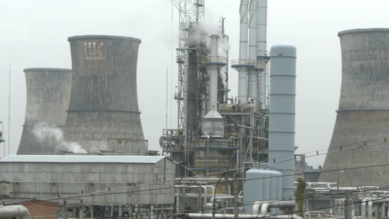 Rafinaria Petrotel a fost repornita. Fost sef al Lukoil: „Cu santajul nu merge, prea mult risti” Imagine