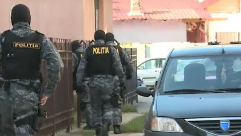 Rafinarie perchezitionata in judetul Arad, acuzatii de evaziune fiscala Imagine