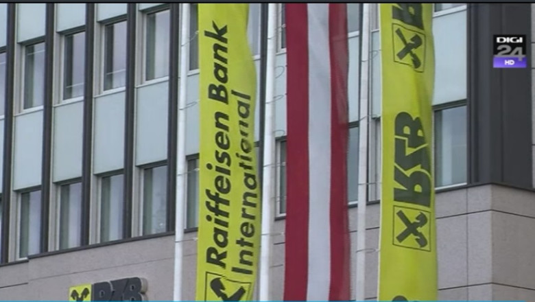 Raiffeisen pleaca din Polonia. In Romania, banca are profit Imagine