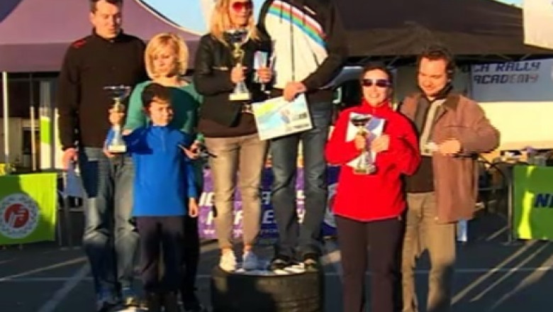 Raliu in doi. Concurs pe patru roti pentru cupluri Imagine