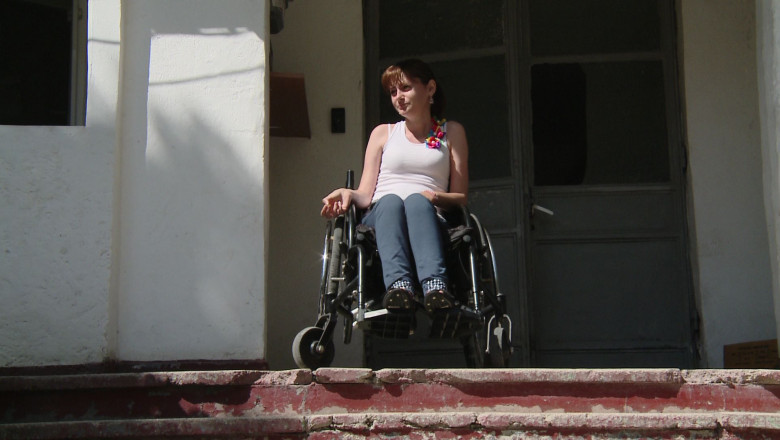 Rampa la bloc, o misiune imposibila. Pentru instalarea unei rampe la bloc sunt necesare zeci de avize Imagine