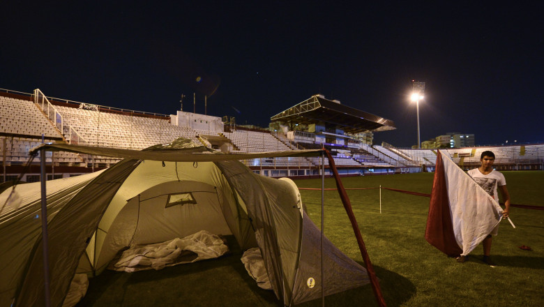 Rapidistii, in greva foamei. Unul dintre suporteri are glicemia scazuta, altul are probleme cardiace Imagine