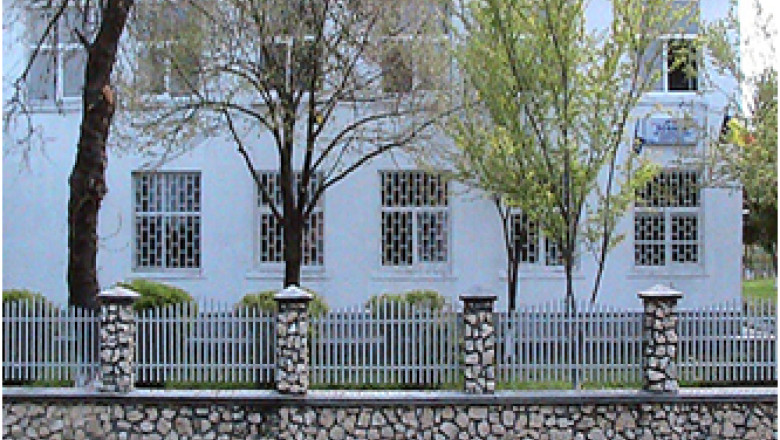 RAPORT DE TARA. Cea mai bine dotata scoala generala din judetul Ialomita este intr-un satuc Imagine