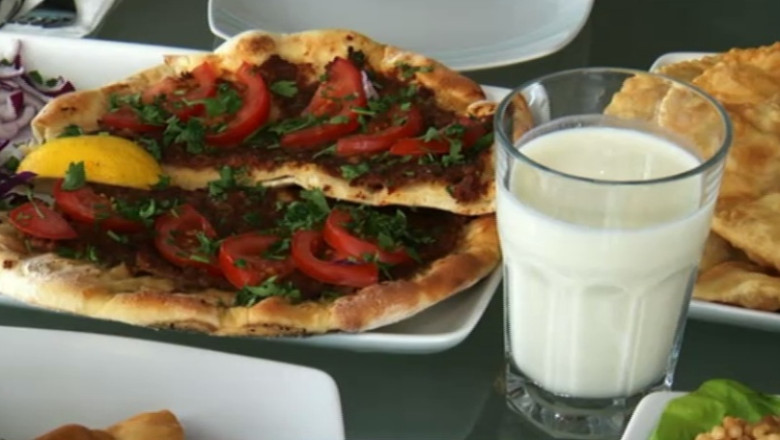 RAPORT DE TARA. Constanta, un mozaic de traditii culinare Imagine