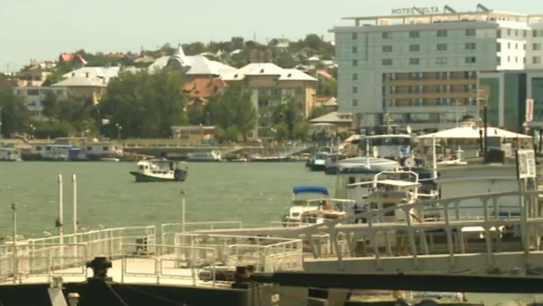 RAPORT DE TARA. Oamenii Deltei Dunarii se ineaca in saracie, Romania aduce peste din import Imagine