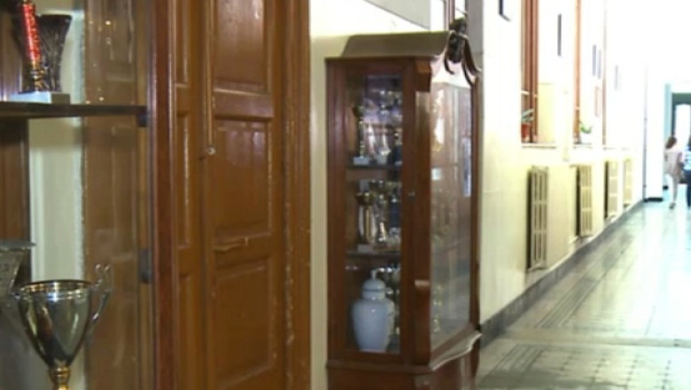 RAPORT DE TARA. Performante notabile ale invatamantului constantean Imagine