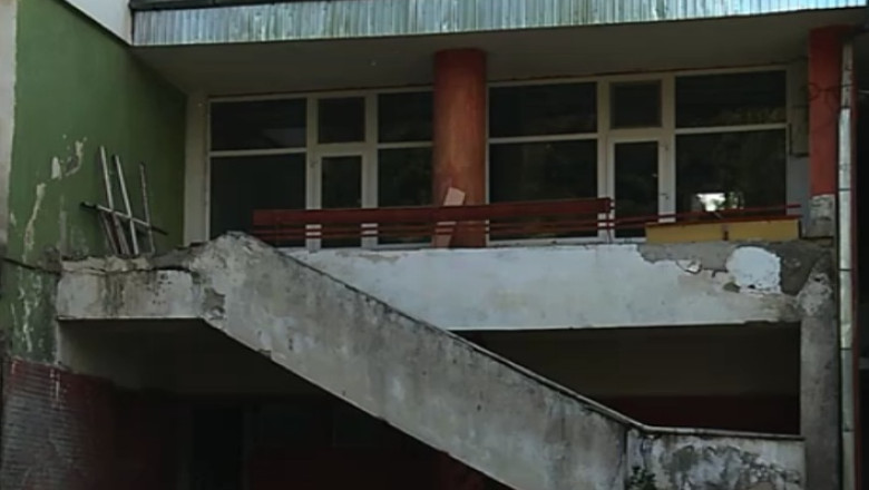 RAPORT DE TARA „Perla Vrancei”, statiunea Soveja, a fost inchisa in anul 2000 Imagine