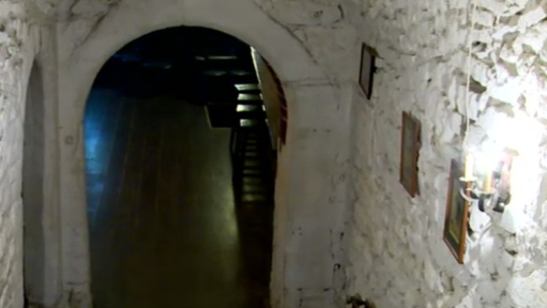 RAPORT DE TARA. Pivnitele medievale din Cluj au fost transformate in pub-uri si cluburi Imagine