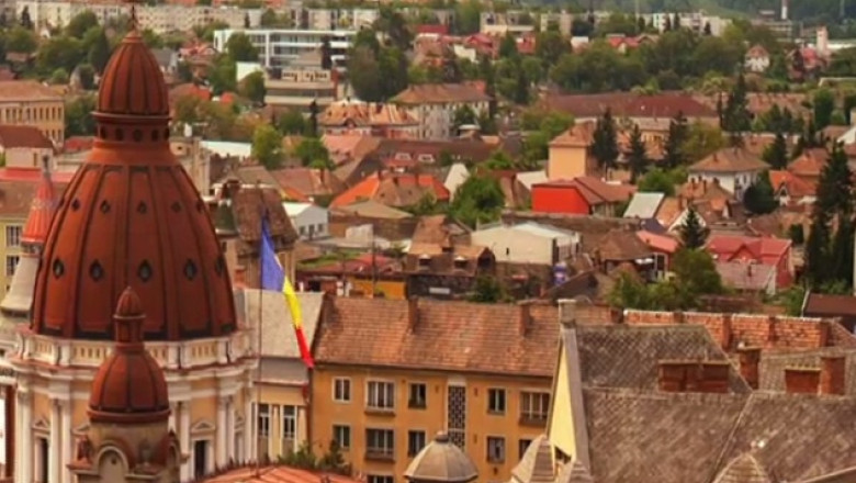 RAPORT DE TARA. Targu Mures, fosta capitala de regiune Imagine