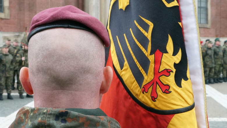 Raport ingrijorator privind armata germana: Bundeswehrul imbatraneste si se micsoreaza Imagine