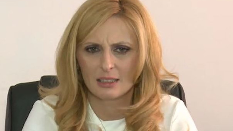 Raport pentru banii cheltuiti. Zeci de profesori din Timis ar putea inapoia banii primiti pentru dezvoltarea profesionala Imagine