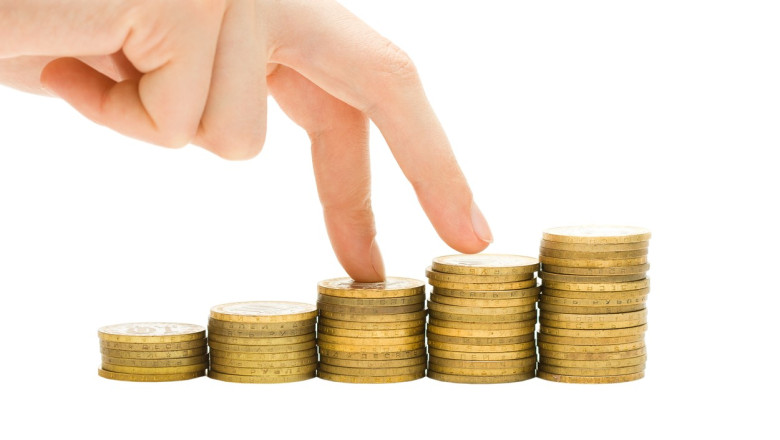 Raport: Romania va atinge un varf de crestere economica de 5 la suta in 2025. Salariul mediu net va depasi 5.000 de lei Imagine