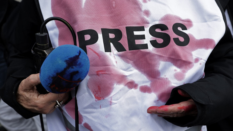 Raportul Organizatiei Reporteri fara Frontiere: ofensiva condusa de o serie de forte politice impotriva posturilor publice Imagine