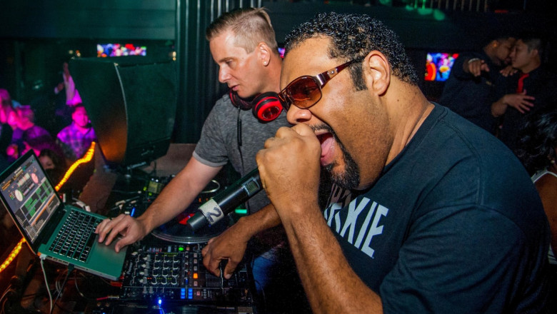 Rapperul american Fatman Scoop a murit, dupa ce s-a prabusit pe scena in timpul unui concert. A castigat trei premii Grammy in cariera Imagine