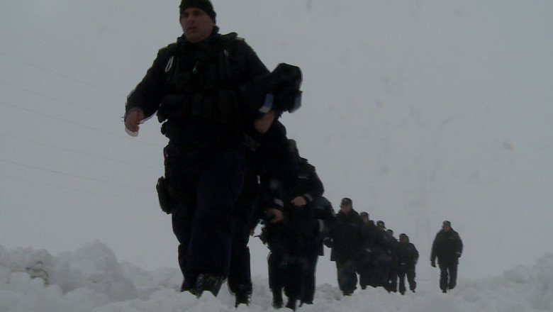 Rataciti pe camp din cauza cetii. Doi barbati au fost salvati dupa doua ore de cautari Imagine