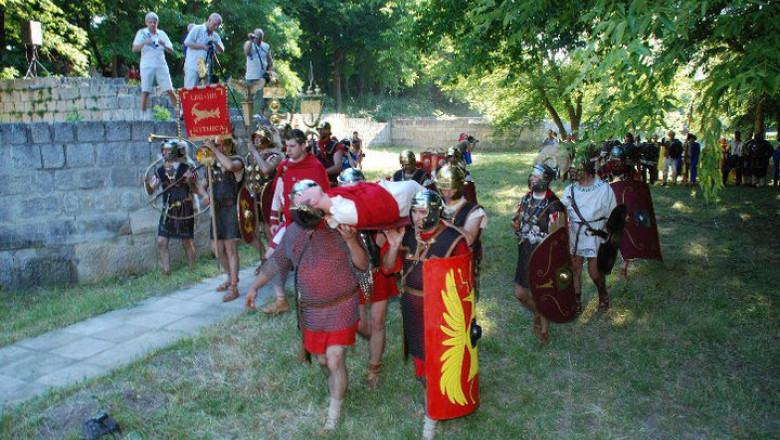 Razboaie antice, in acest week-end, in cetatea Tomisului Imagine