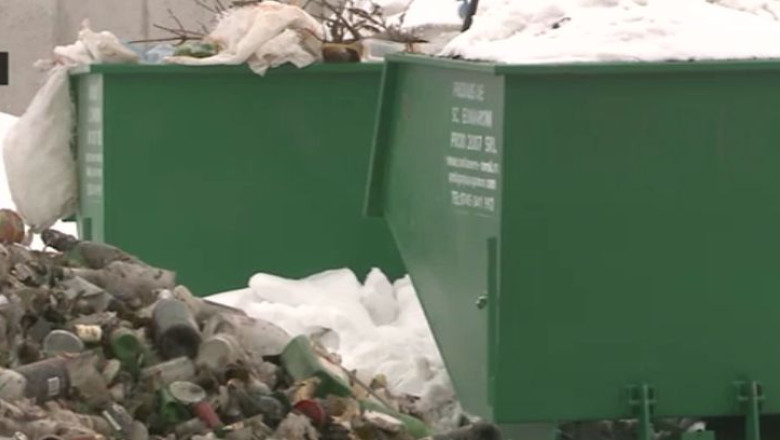 Razboiul gunoaielor. Firmele de reciclare sustin ca noua lege a salubrizarii favorizeaza firmele de colectare Imagine