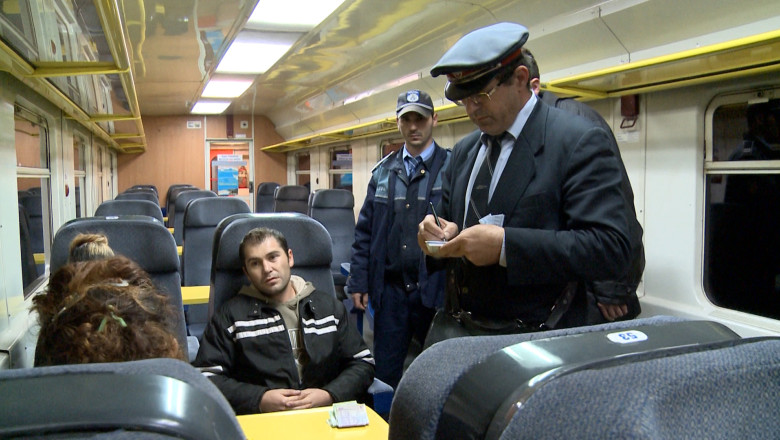 Razie printre "blatisti". Peste 100 de calatori fara bilet, gasiti intr-un tren cu navetisti Imagine