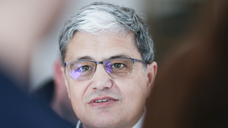 Reactia lui Bolos dupa ce Fitch a revizuit perspectiva ratingului Romaniei. „E un semnal de alarma” Imagine