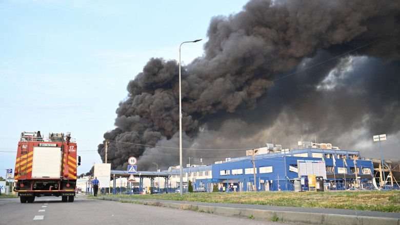 Reactia lui Donald Trump dupa ce Vladimir Putin a bombardat o fabrica americana din Ucraina Imagine