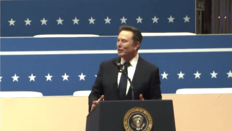 Reactia lui Elon Musk dupa ce gestul sau din discursul de dupa inaugurarea lui Trump, comparat cu salutul nazist, a starnit controverse Imagine