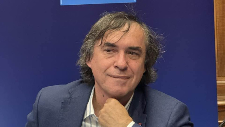 Reactia lui Mircea Cartarescu dupa ce a fost anuntat Premiului Nobel pentru Literatura Imagine