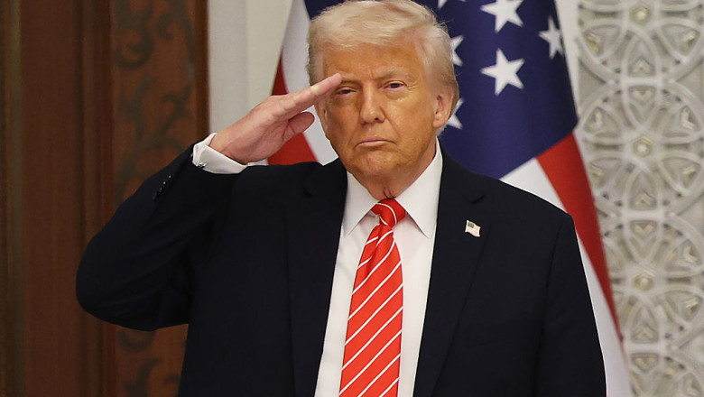 Reactia lui Trump, dupa ce ayatollahul Khamenei a spus ca nu se va preda „niciodata” in fata Israelului: „Ii urez succes” Imagine