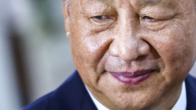 Reactia lui Xi Jinping dupa protestele din China. Liderul de la Beijing i-a spus lui Charles Michel ca e vorba „mai mult de studenti” Imagine