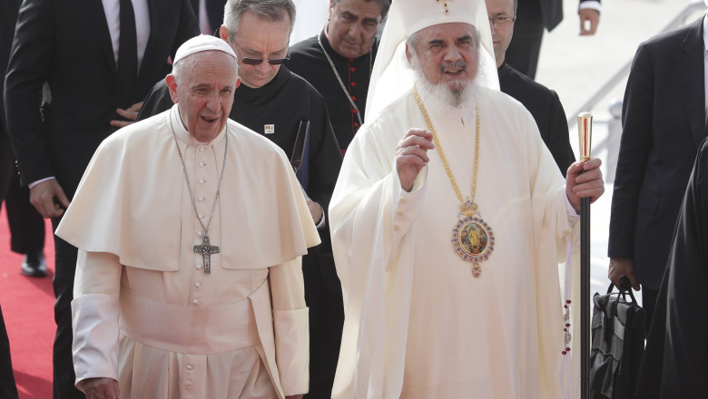 Reactia Patriarhiei Romane dupa ce Papa Francisc a spus ca Biserica Catolica e gata sa accepte o singura data pentru Paste Imagine