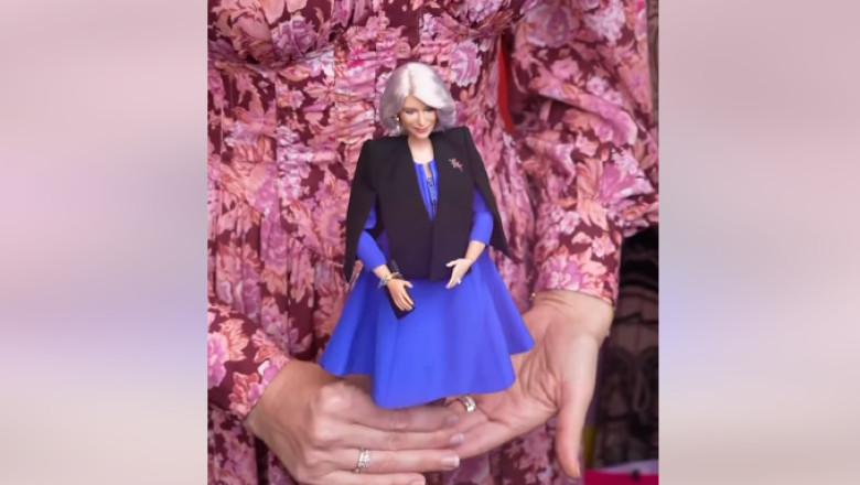 Reactia Reginei Camilla cand a primit propria papusa Barbie: „M-ati intinerit cu 50 de ani” Imagine