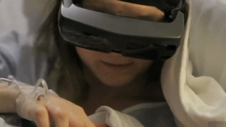 Reactia unei femei aproape oarbe cand isi vede pentru prima data baiatul abia nascut Imagine