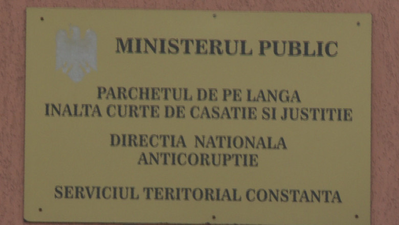 Reactii din partea alesilor. Primarii nu sunt de acord cu modul in care a fost dus Constantinescu la DNA Imagine