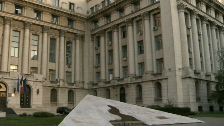 Reactii la Bucuresti in urma articolului despre EADS din presa germana Imagine