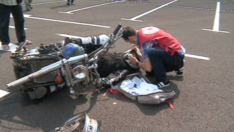 Rebeli cu o cauza. Aeroportul Iasi a organizat o campanie pentru siguranta in trafic Imagine