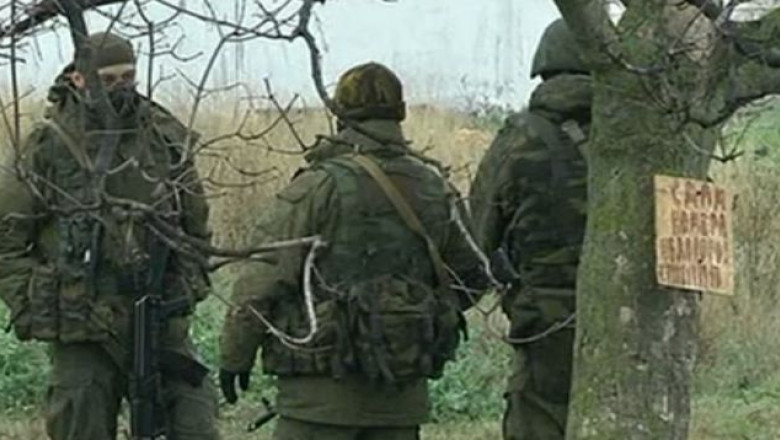 Rebelii din Ucraina recunosc ca si-au ucis unii camarazi Imagine