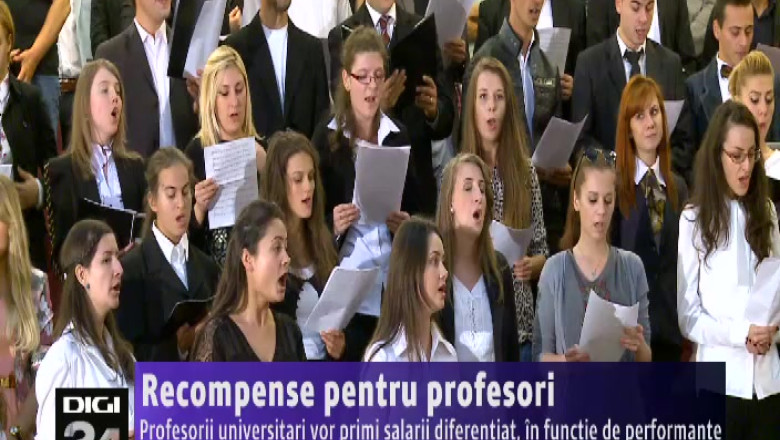 Recompense pentru profesori la inceput de an universitar Imagine