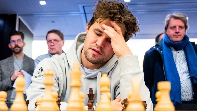 Record de participanti la partida de sah „Magnus Carlsen - Restul Lumii”. Cati sahisti s-au unit sa-l invinga pe fostul campion mondial