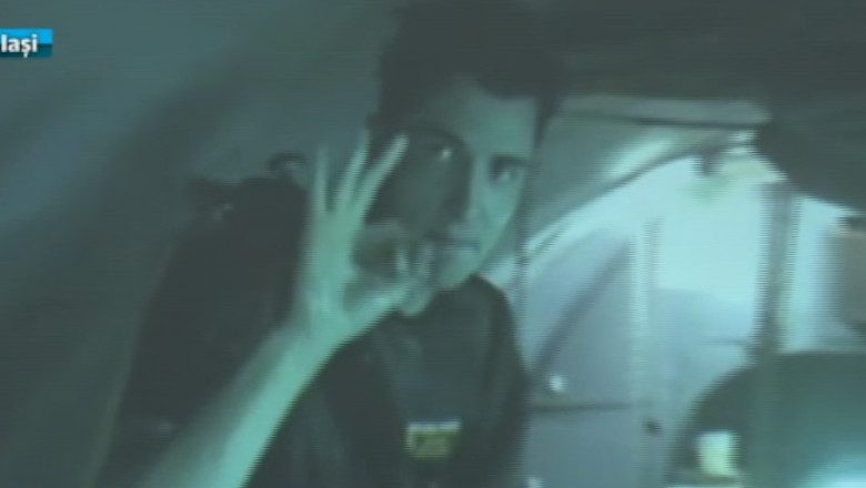 Record pastrat vreme de 20 de ani: doi cercetatori romani au stat sub apa 36 de zile  Imagine