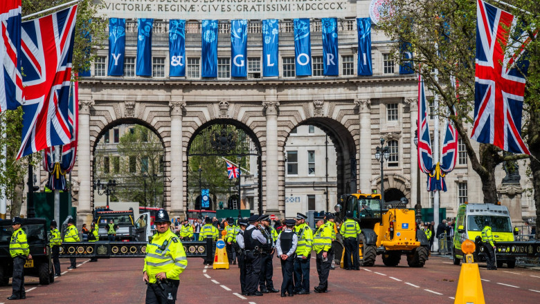Recunoastere faciala, mii de politisti, lunetisti. Ce presupune operatiunea "Golden Orb" de la incoronarea lui Charles al III-lea Imagine