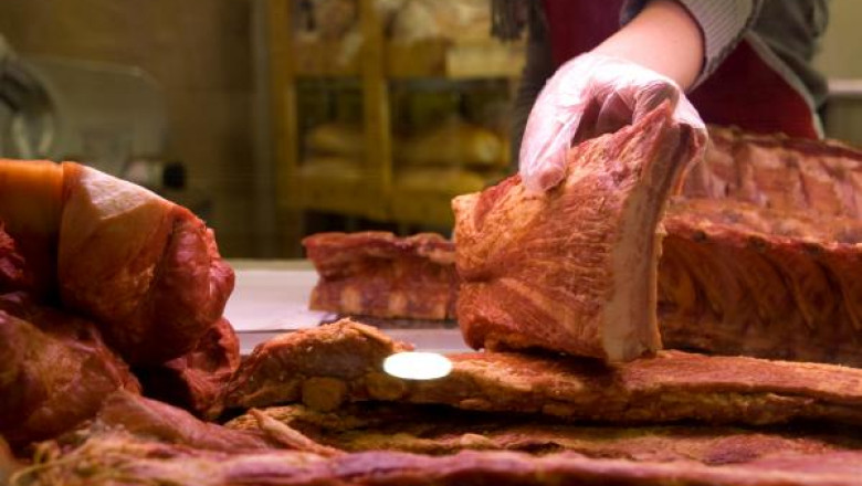Reducerea TVA la carne, posibila doar din 2014 si in anumite conditii Imagine