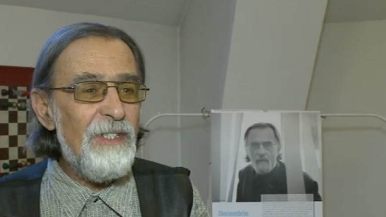 Reflectii despre timp. 12 oameni de cultura au scris intr-un calendar vandut in scop caritabil Imagine