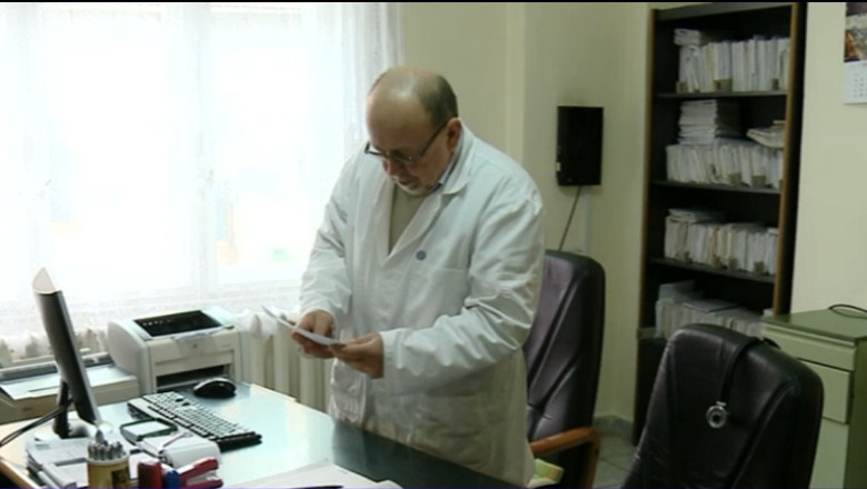 Reforma care nu schimba nimic. Noul pachet de servicii medicale a intrat in vigoare. Asteptarea la cabinetele medicilor devine practica oficializata Imagine