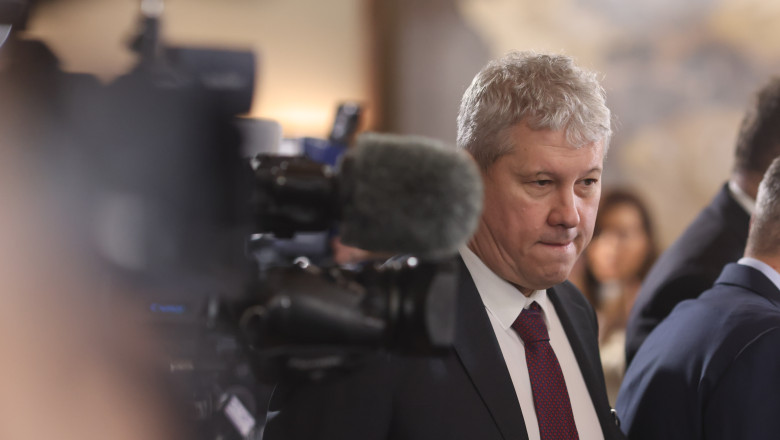 Reforma fiscala nu poate fi asumata de un guvern interimar, trebuie sa treaca prin Parlament, spune premierul Catalin Predoiu (surse) Imagine