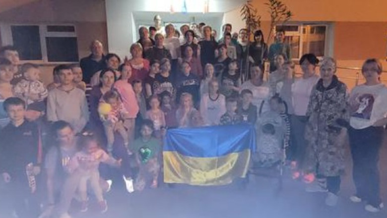 Refugiati ucraineni, evacuati dintr-un centru din Bucuresti fara explicatii, de pe o zi pe alta. Prefectul s-a contrazis in declaratii Imagine