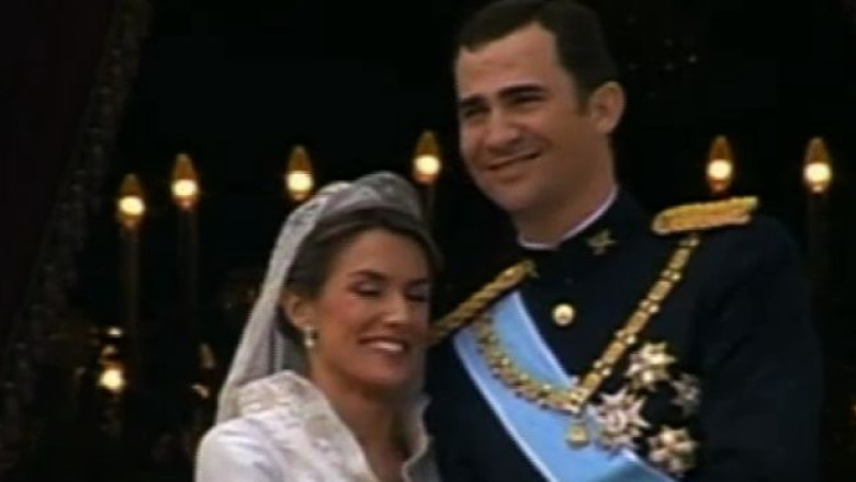 Regele Felipe al VI-lea si regina Letizia se intalnesc cu Papa Francisc Imagine