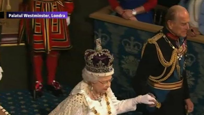 Regina a deschis lucrarile Parlamentului. Suverana Marii Britanii a prezentat agenda Guvernului pana in 2015 Imagine