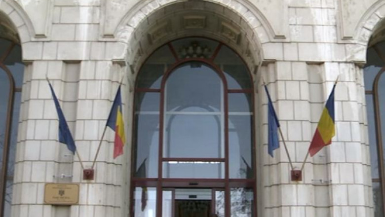 Regizor trimis in judecata dupa ce a obligat o tanara sa sara de la inaltime, iar aceasta a ramas paralizata  Imagine