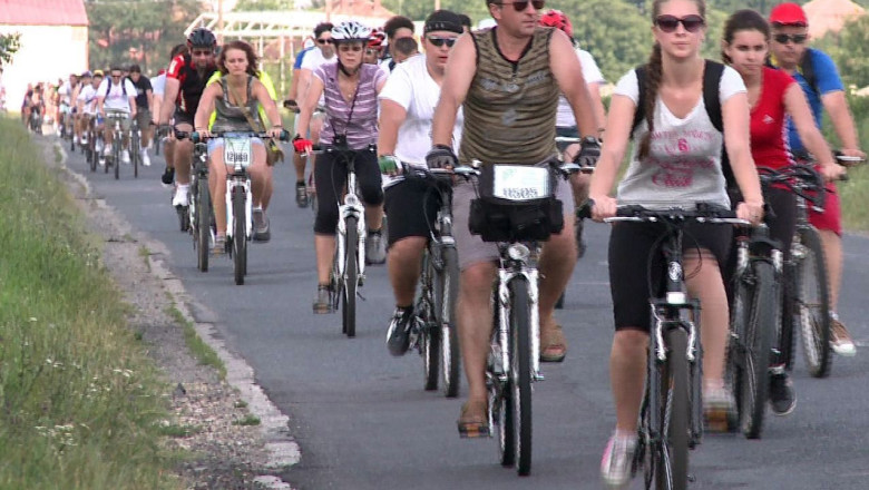 Relaxare off-road pe doua roti! O noua tura ”Verde pentru Biciclete” Imagine